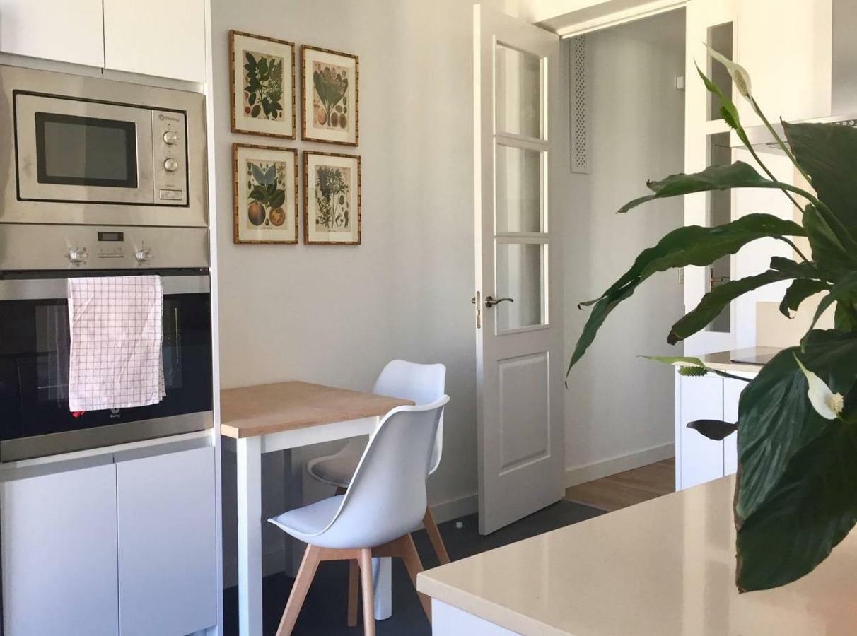 Charming And Bright Apartment Madri Exterior foto